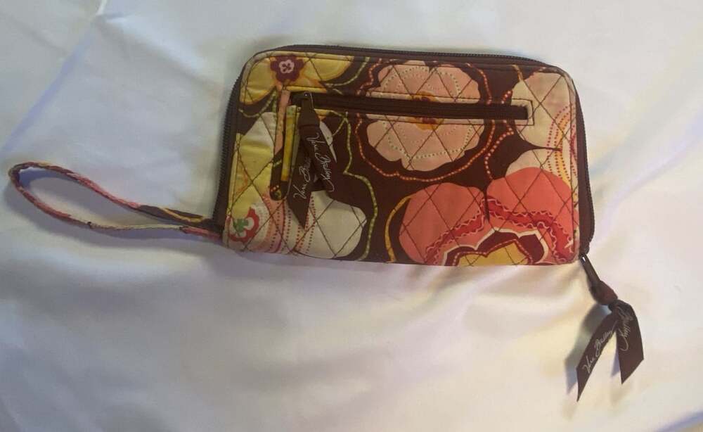 Vera Bradley Buttercup Retired Floral Quilted Wristlet Wallet